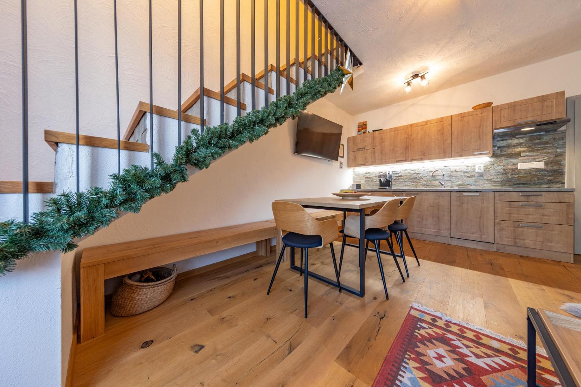 Apartman Juh Tale Exterior photo
